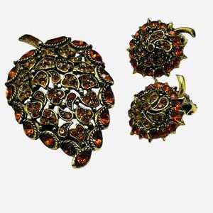 Vintage Hollycraft Madeira Citrine Rhinestone Brooch Earring Set